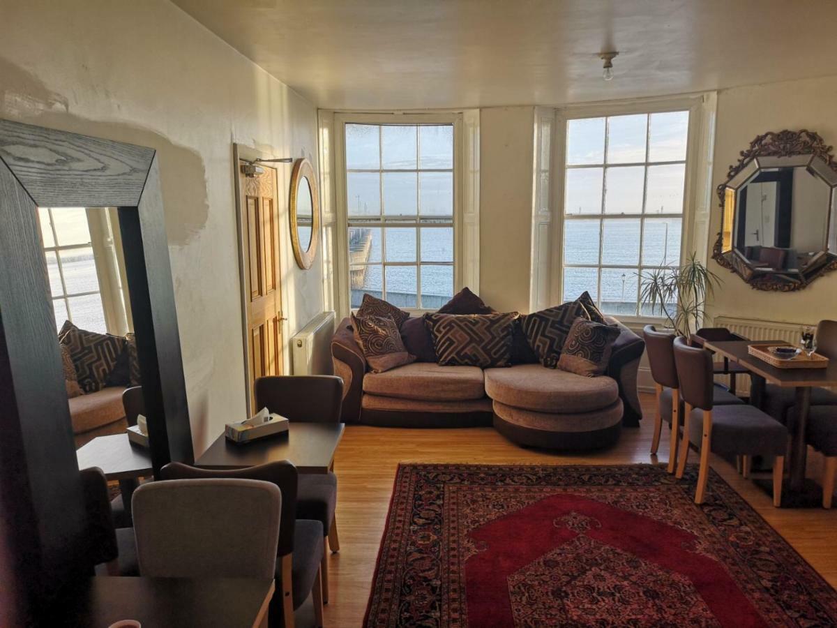 Whole Flat Next To Dover Port With Parking المظهر الخارجي الصورة